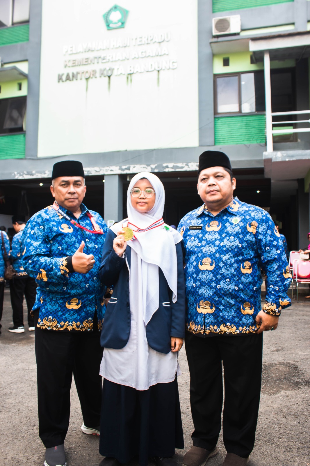Kementerian Agama Kota Bandung Berikan Apresiasi kepada Qonita, Peraih Medali Emas Kompetisi Matematika Tingkat Jawa Barat