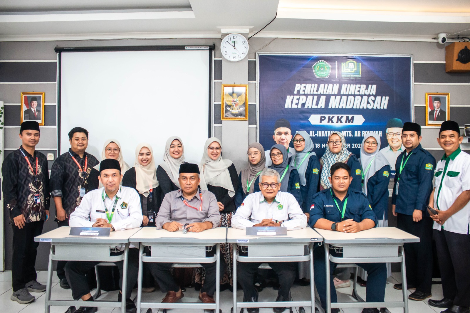 MTs Al Inayah Kota Bandung Gelar Penilaian Kinerja Kepala Madrasah (PKKM) Tahun 2025