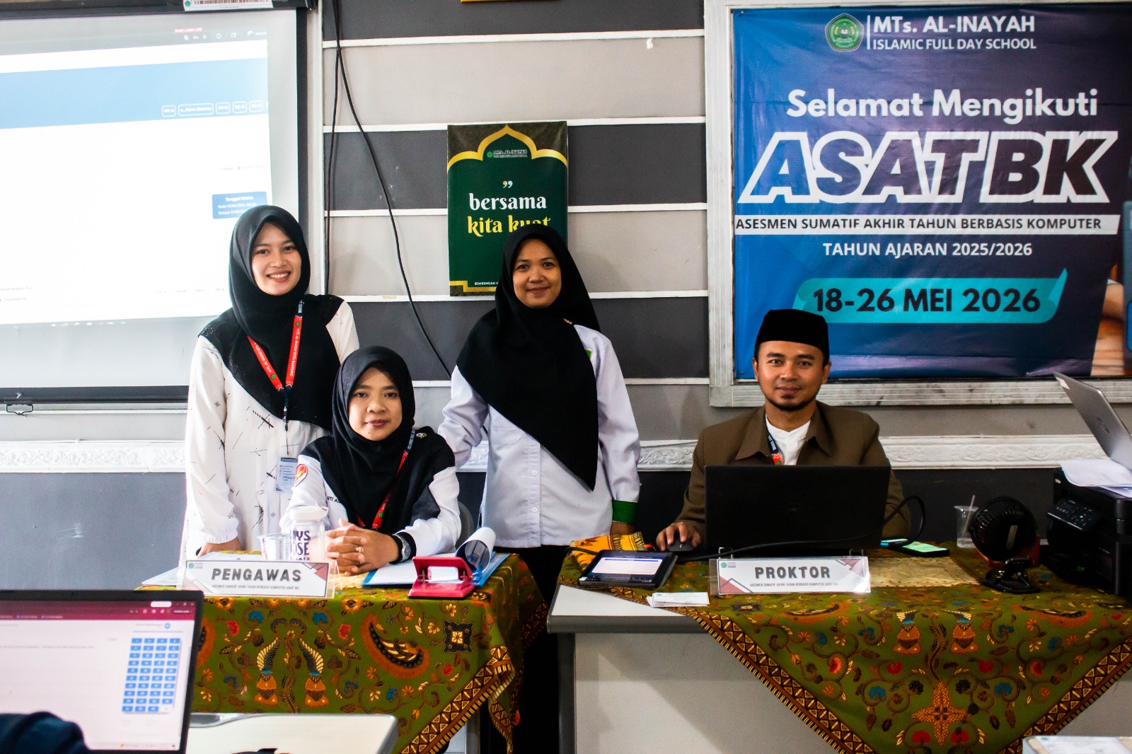 Digitalisasi Evaluasi Belajar: MTs Al Inayah Gelar ASAT Berbasis Komputer Tahun Pelajaran 2025/2026 untuk kelas VII dan VIII
